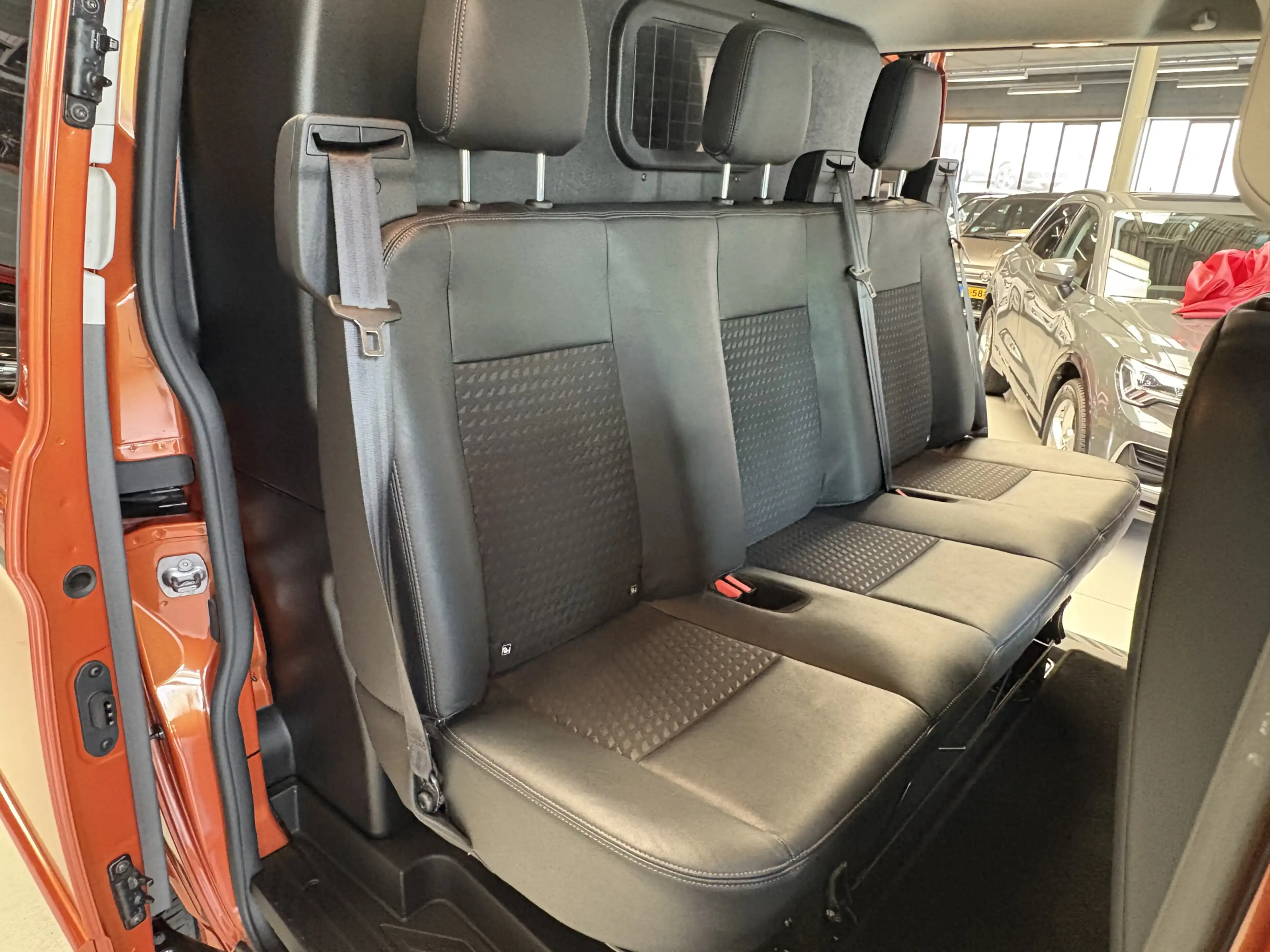 Ford Transit Custom 320 2.0 TDCI L1H1 Sport DC Camera, Cruise, PDC — photo 21