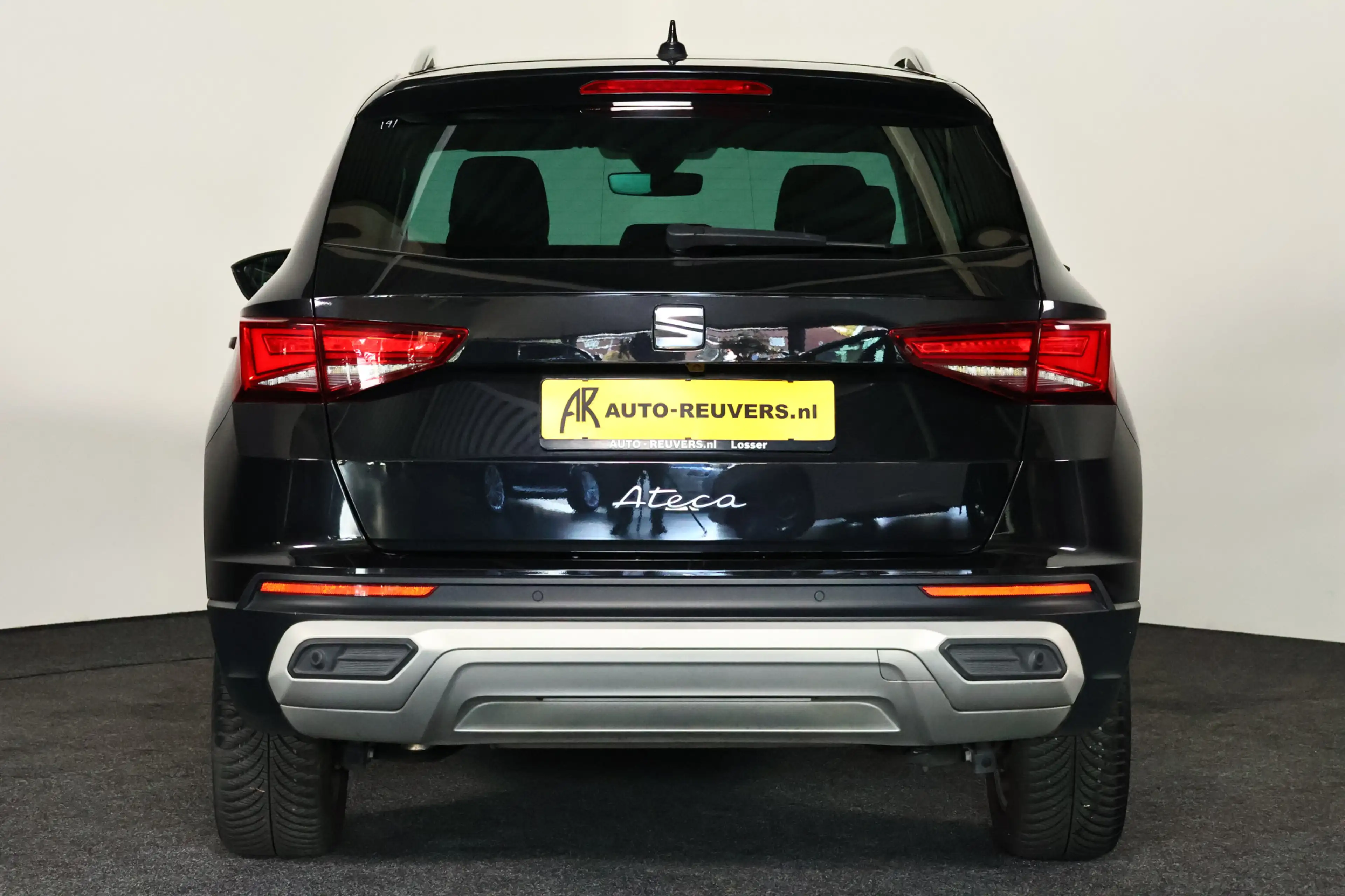 SEAT Ateca 1.5 TSI Xperience / LED / DSG / CarPlay / Cam — photo 10