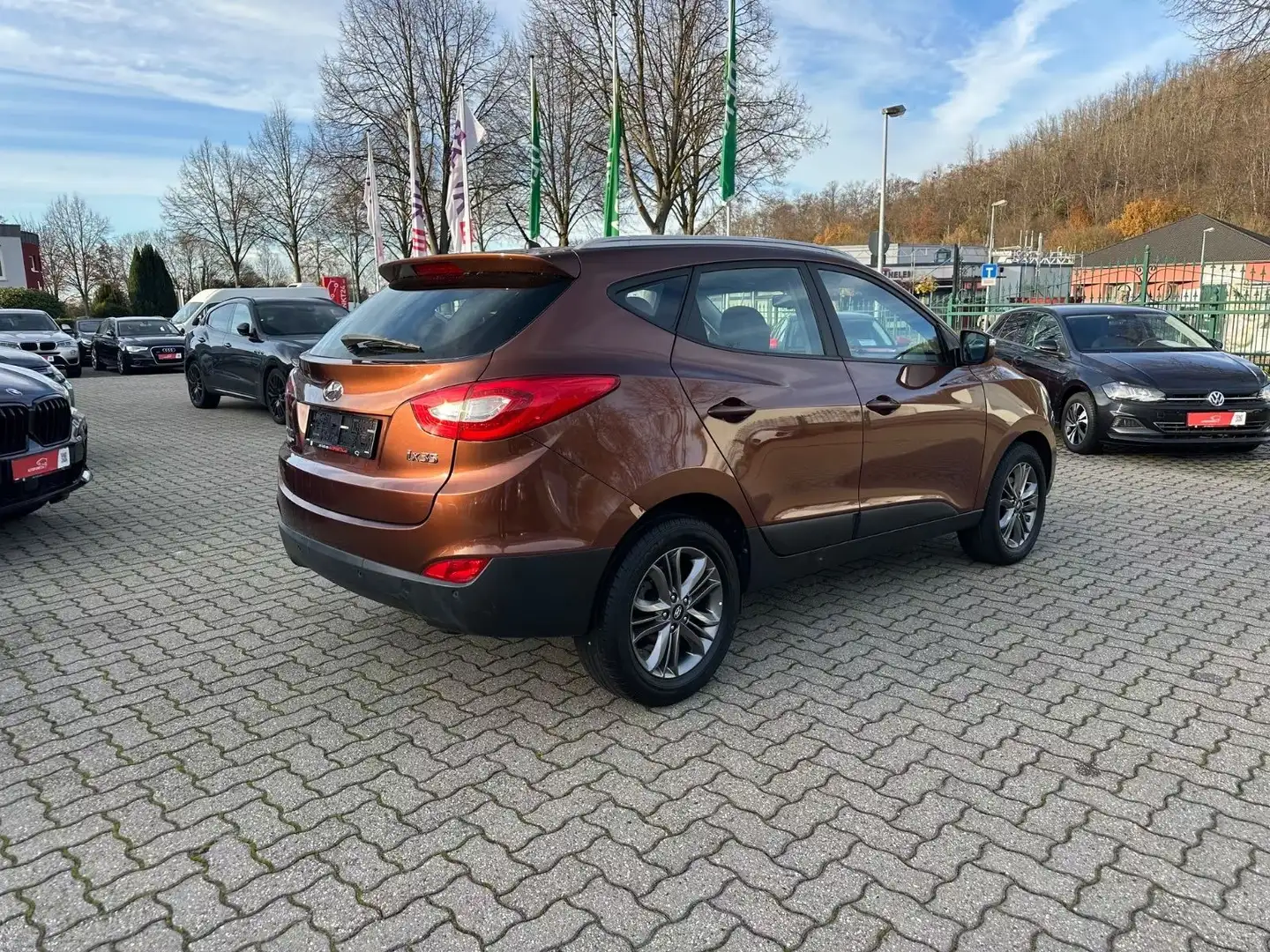 Hyundai iX35 Cup Edition 1.Hand SHZ Temp PDC TÜV NEU Brun - 2