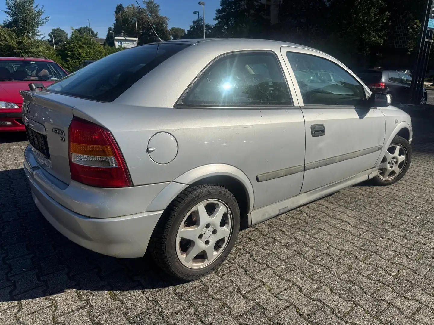 Opel Astra Astra 1.6 Sportive*Tüv*Inspektion*NEU*Klima** Grijs - 2