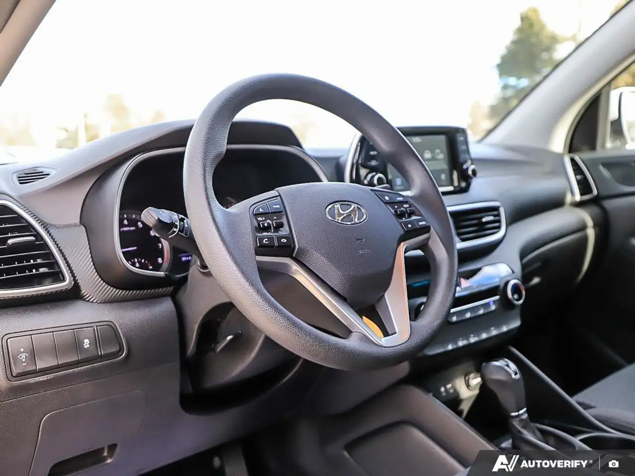 Hyundai TUCSON снимка Hyundai TUCSON