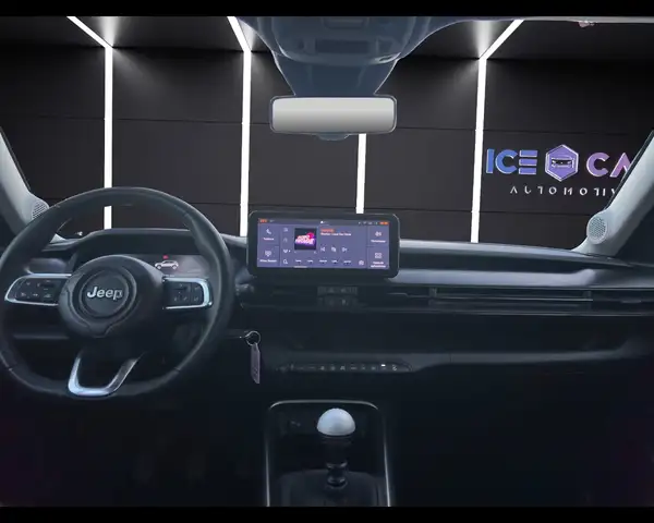 Jeep Avenger view 13
