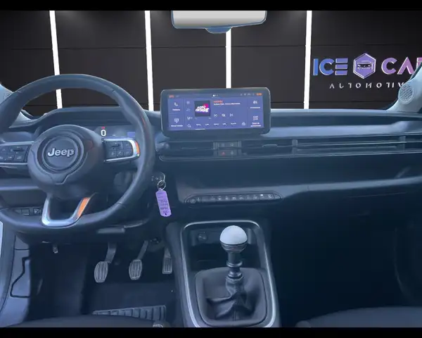 Jeep Avenger view 10
