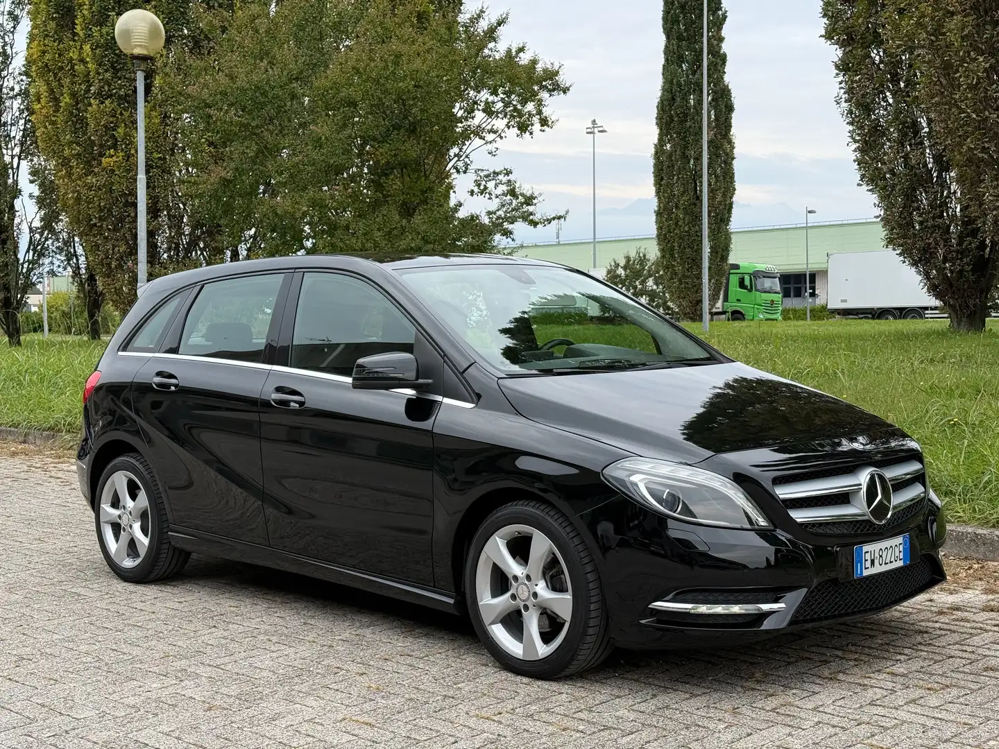 Mercedes-Benz B 200 Classe B SPORT Nero - 2