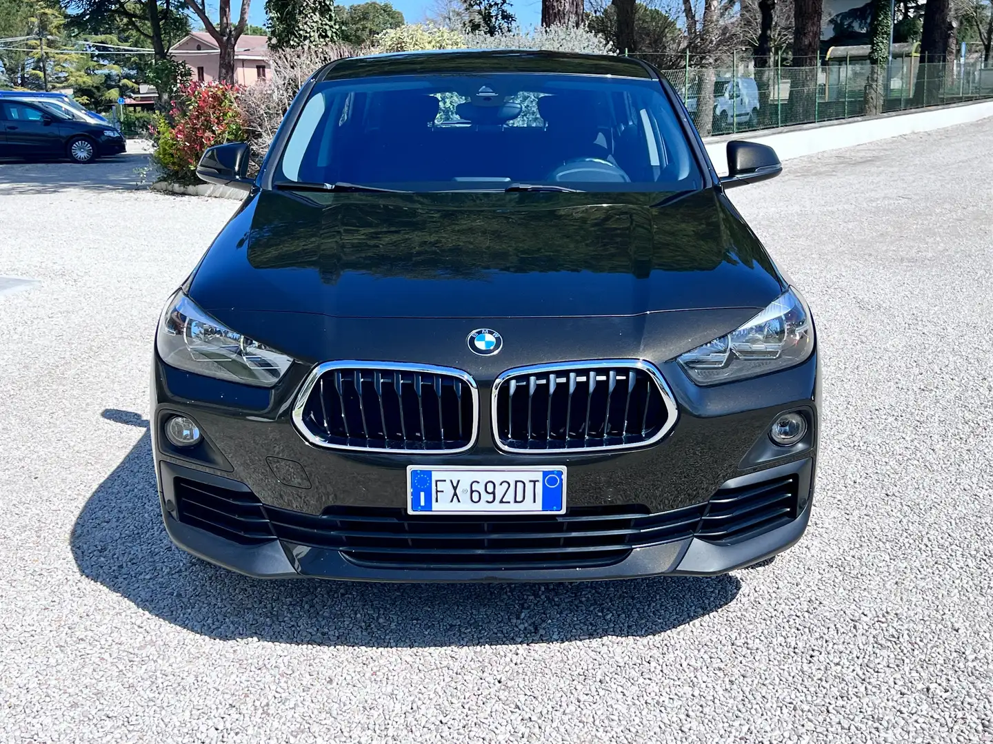 BMW X2 X2 xdrive20d Business X auto Braun - 2