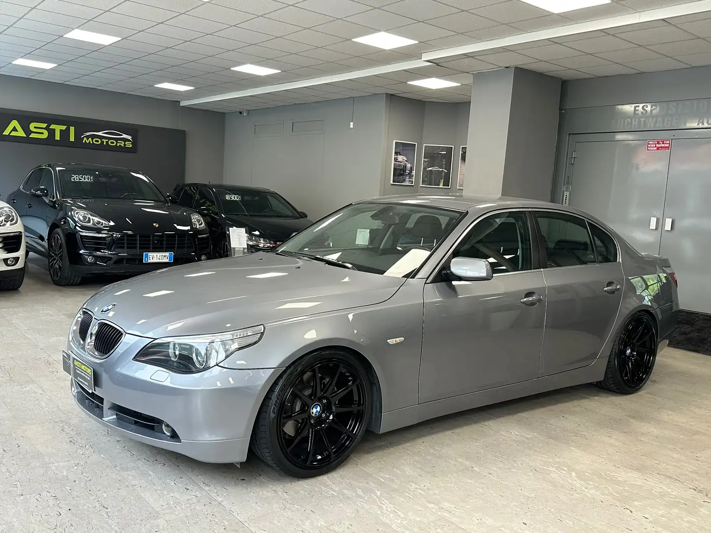 BMW 530 530i Silver Grigio - 1
