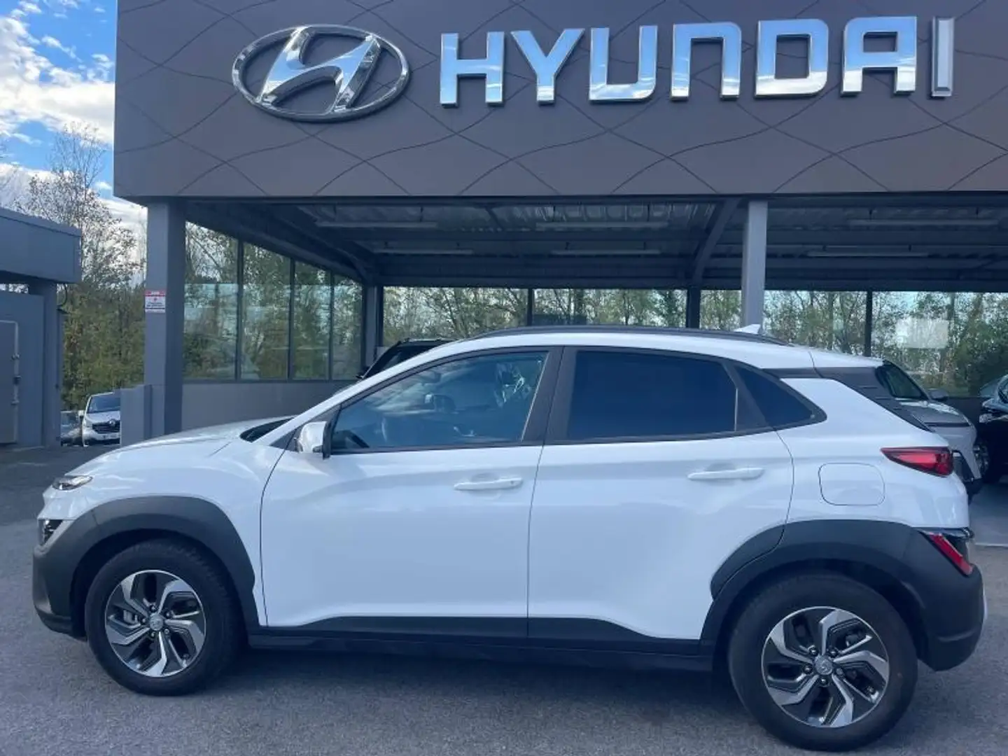 Hyundai KONA 1.6 GDi 141ch Hybrid Intuitive DCT-6 Blanc - 2