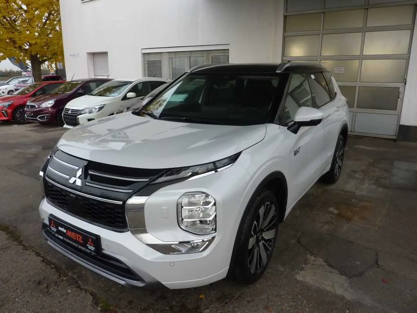 Mitsubishi Outlander 2.4 PHEV TOP 306PS 4WD Blanc - 2