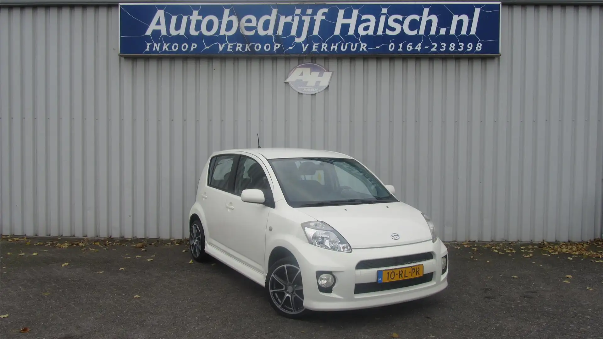 Daihatsu Sirion 1.3 Weiß - 1