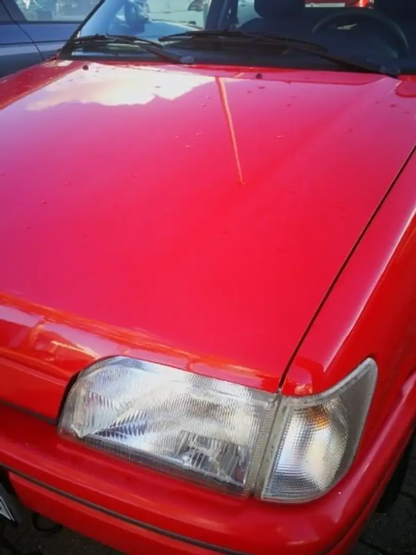 Ford Fiesta Czerwony - 1