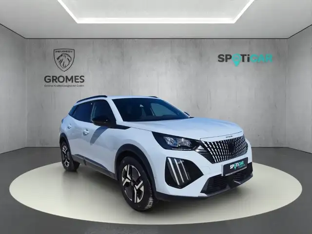 Peugeot 2008 main image