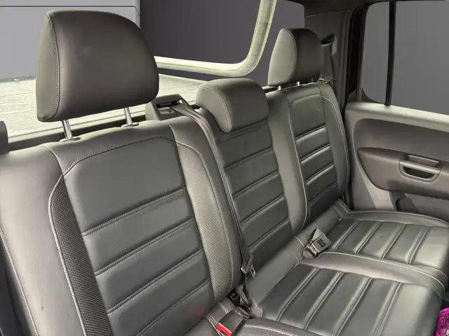 Volkswagen Amarok view 10