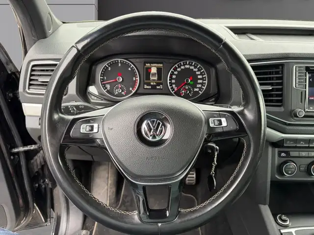 Volkswagen Amarok view 13