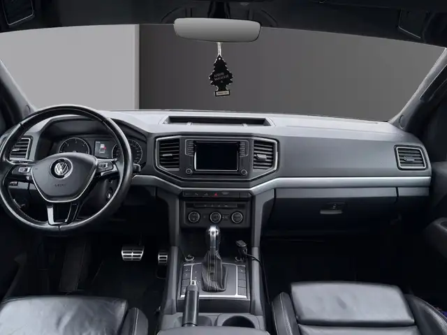 Volkswagen Amarok view 2