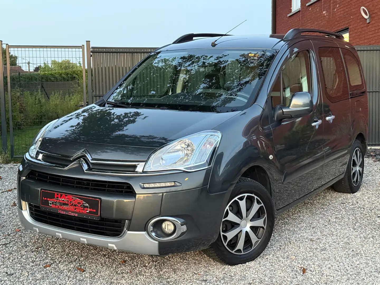 Citroen Berlingo 1.6i 98Ch ( 89.847Km ) 1ère main Garantie 1 An Gris - 2