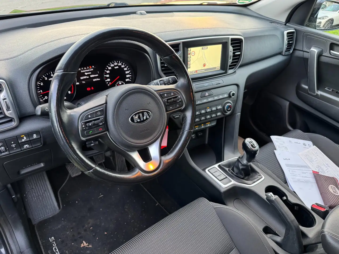 Kia Sportage 1.6 GDI Design Edition CAMERA/NAVI/STOELVERW./FULL Noir - 2