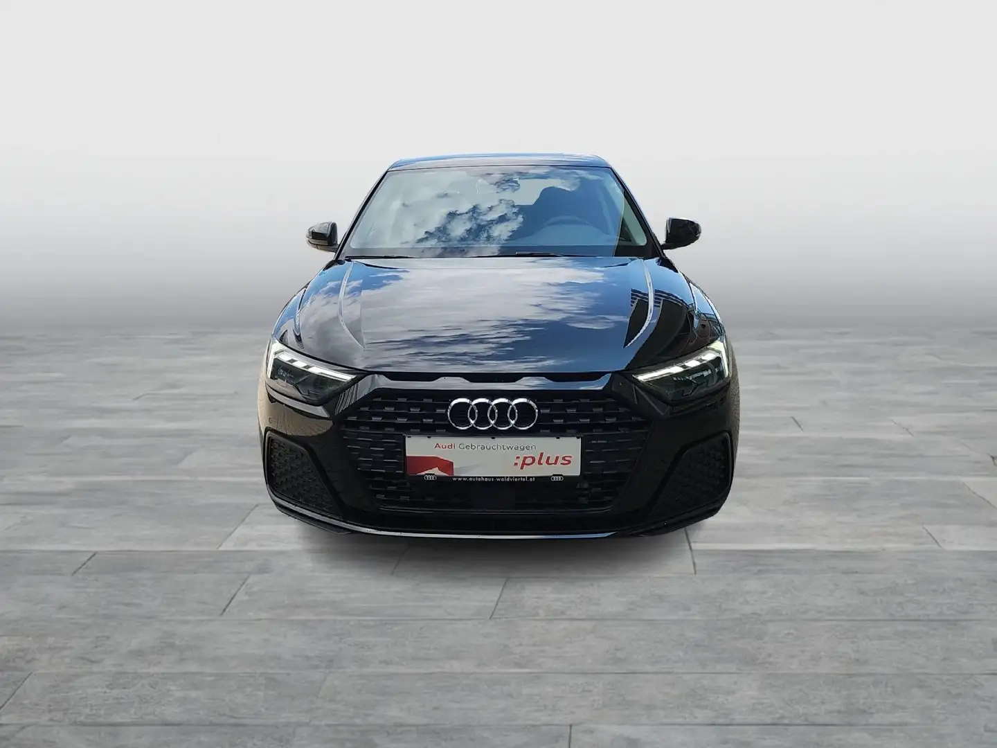 Audi A1 25 TFSI intense Schwarz - 2