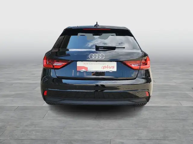 Audi A1 view 5