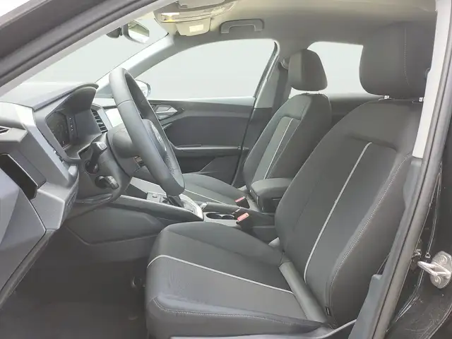 Audi A1 view 8