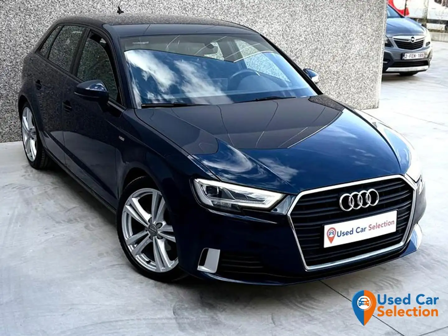 Audi A3 A3 30 TFSI Sportback S-line Blauw - 2