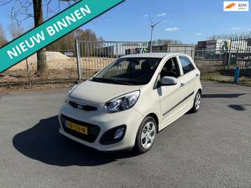 1.0 CVVT Comfort Pack NETTE AUTO RIJDT EN SCHAKELT