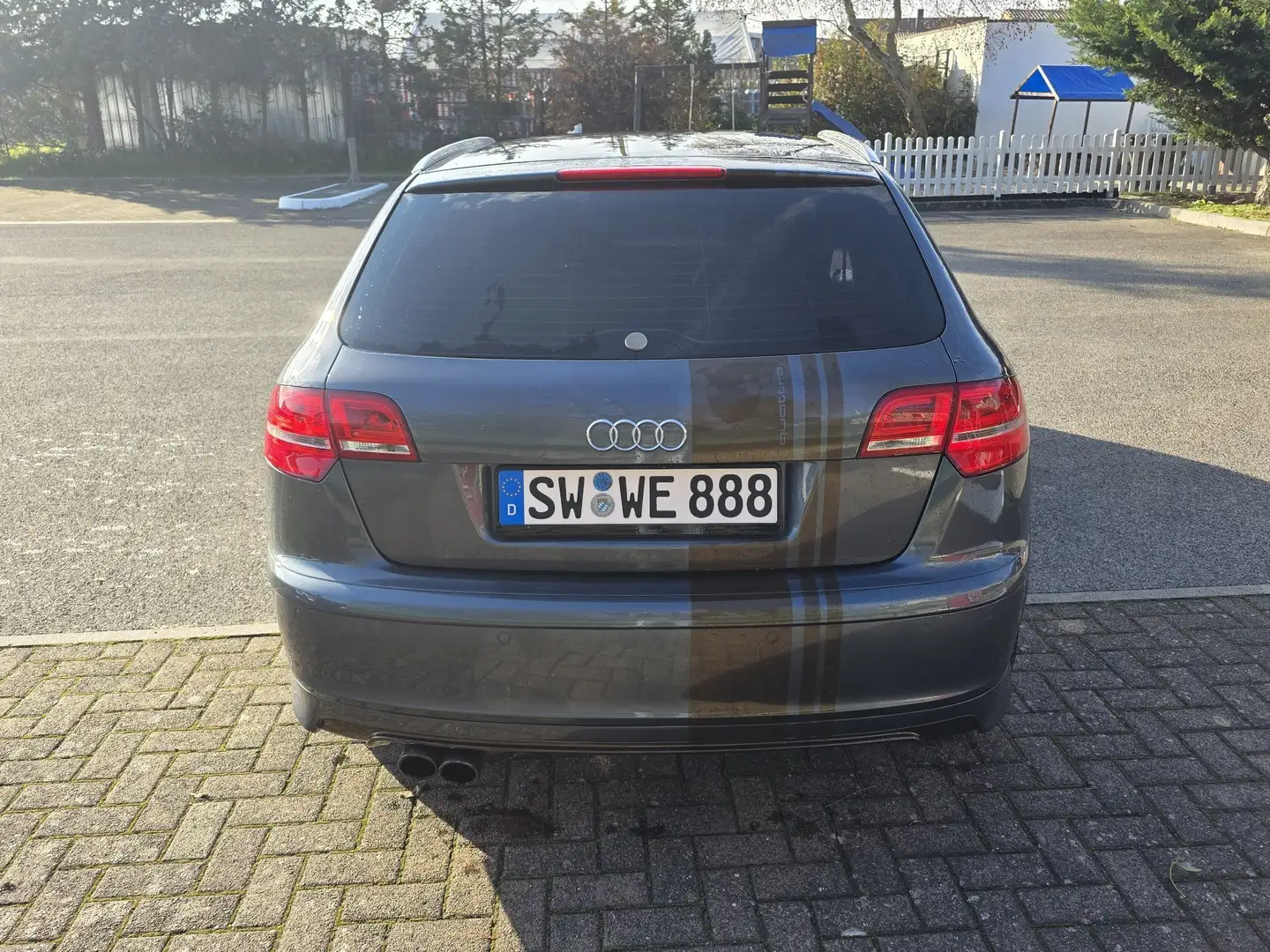 Audi A3 2.0 TFSI S line Sportpaket plus quattro Grau - 2