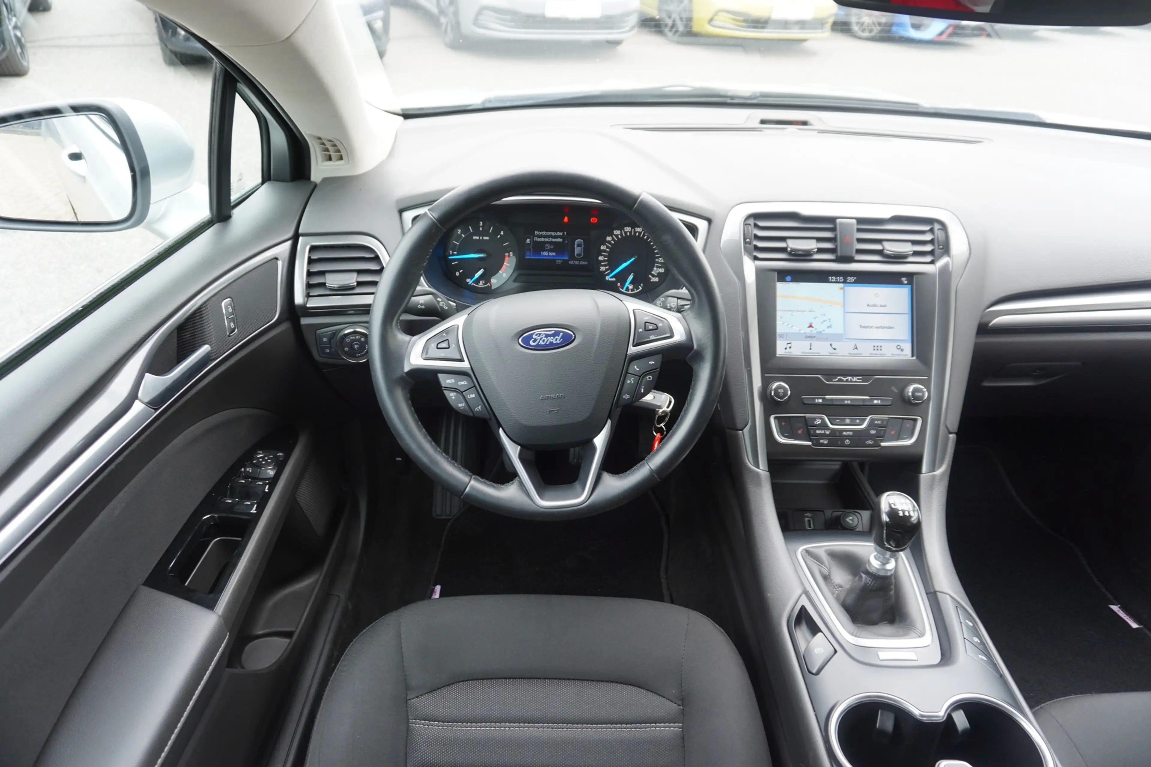 Ford Mondeo Turnier 2.0 EB Navi SYNC Kamera PDC AHK — photo 9