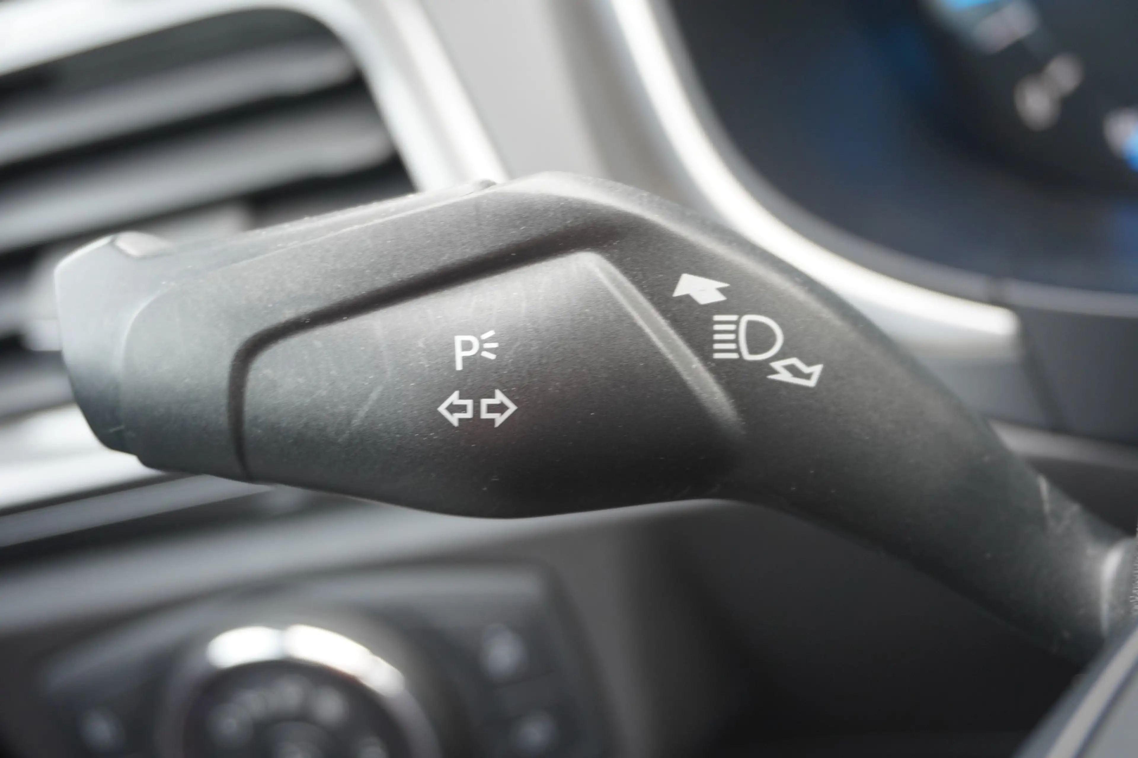 Ford Mondeo Turnier 2.0 EB Navi SYNC Kamera PDC AHK — photo 21