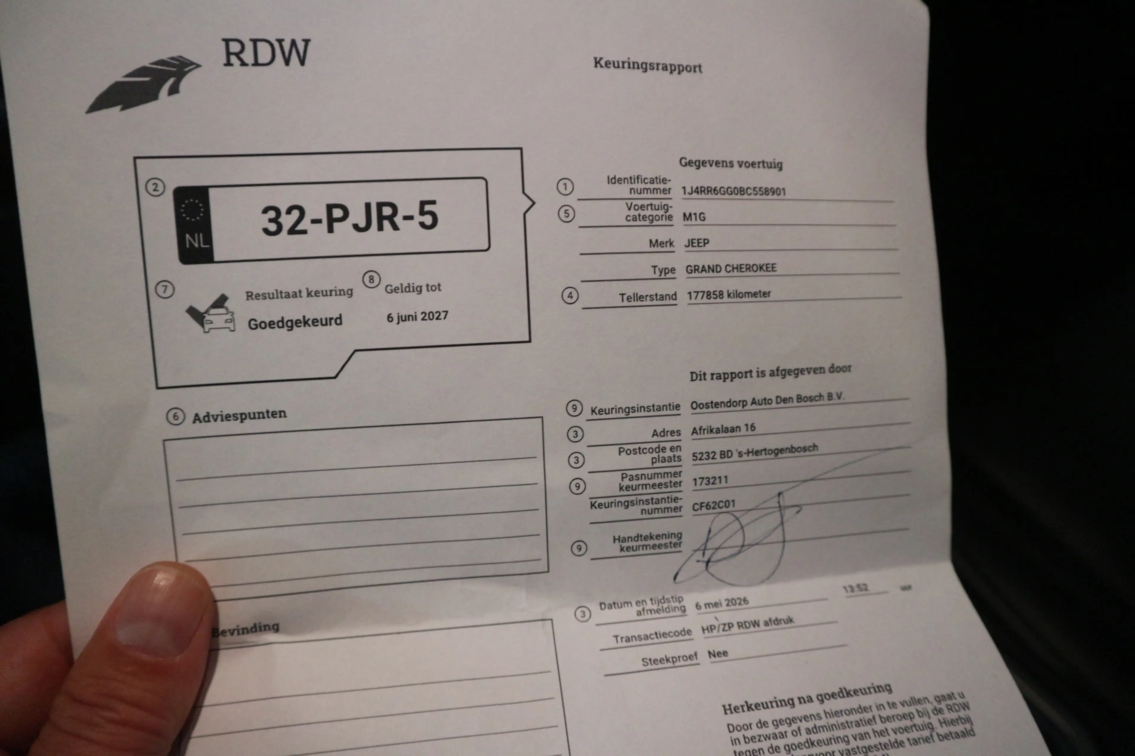 Jeep Grand Cherokee 3.6 Overland / ORG NED / FULL SERVICE / WHITE PACK — photo 12