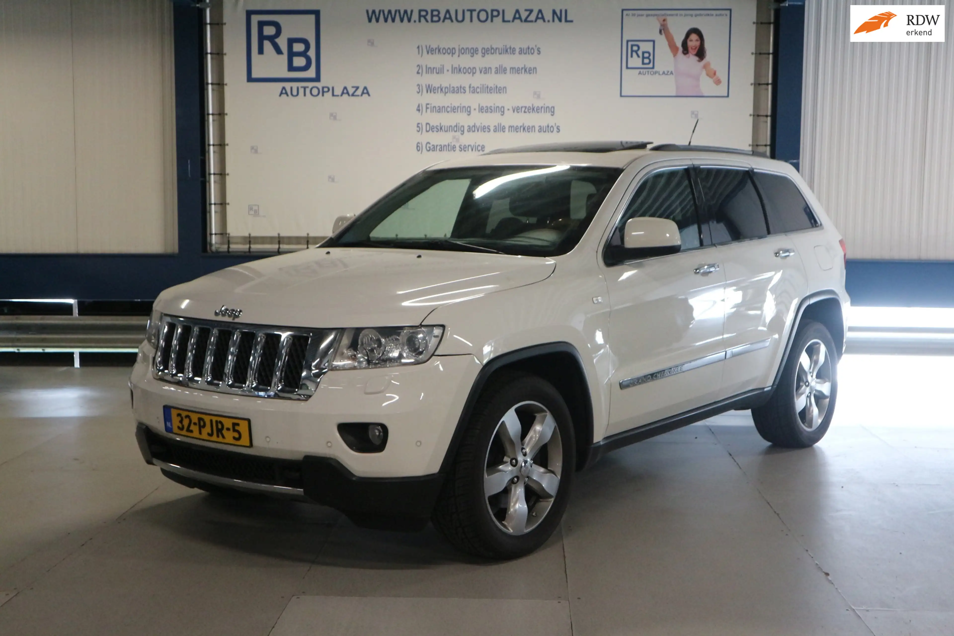 Jeep Grand Cherokee 3.6 Overland / ORG NED / FULL SERVICE / WHITE PACK
