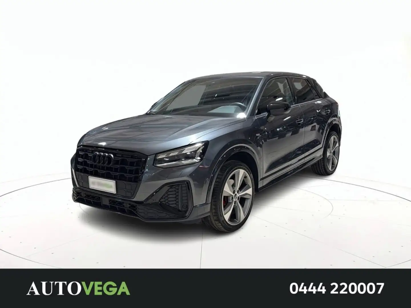 Audi Q2 35 1.5 tfsi identity black s-tronic Grigio - 1