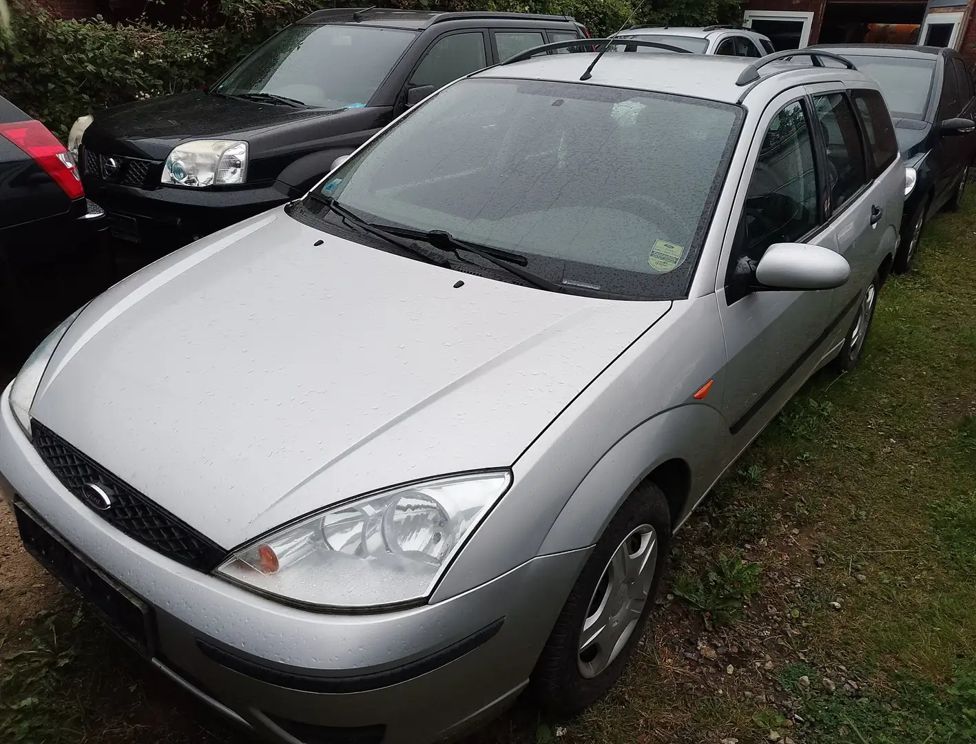 Ford Focus Focus Kombi AHK 1.6.Klime Tüv NEU Argento - 1
