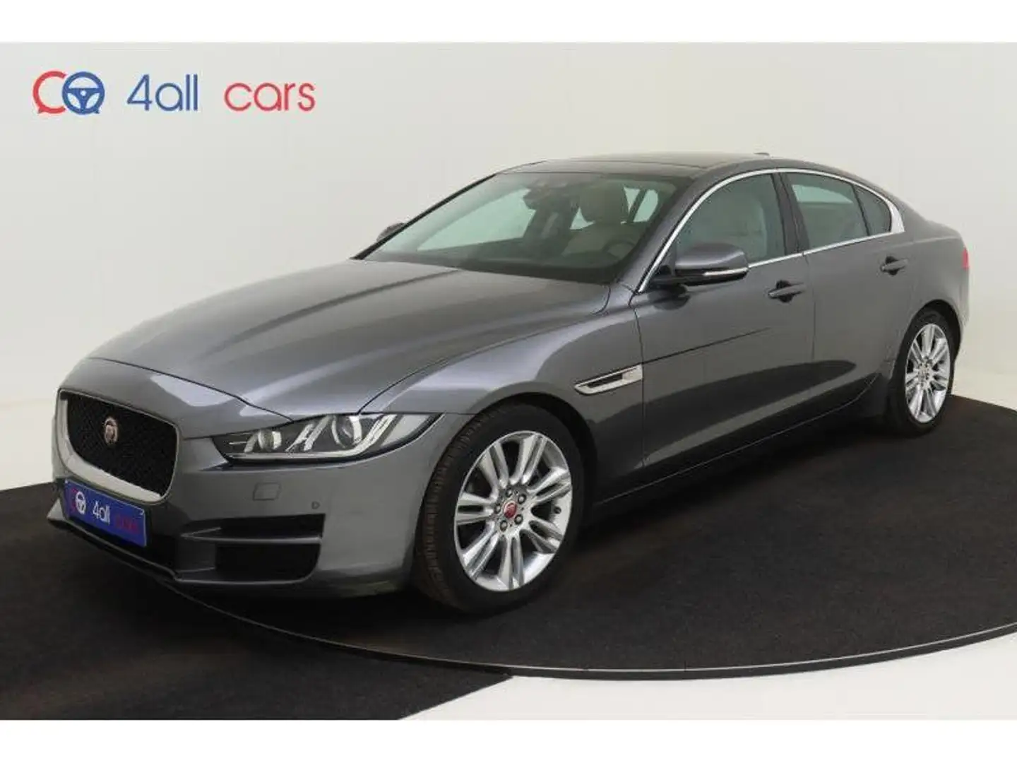Jaguar XE 2842 Prestige - 1
