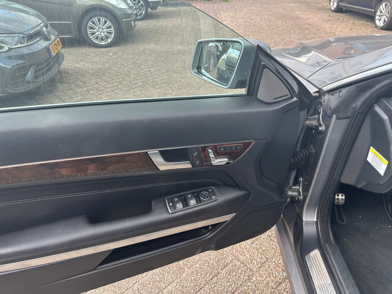 Mercedes-Benz E 350 Cabrio Prestige Cabrio AMG Pakket-AUTOMAAT-CLIMA-C — photo 11
