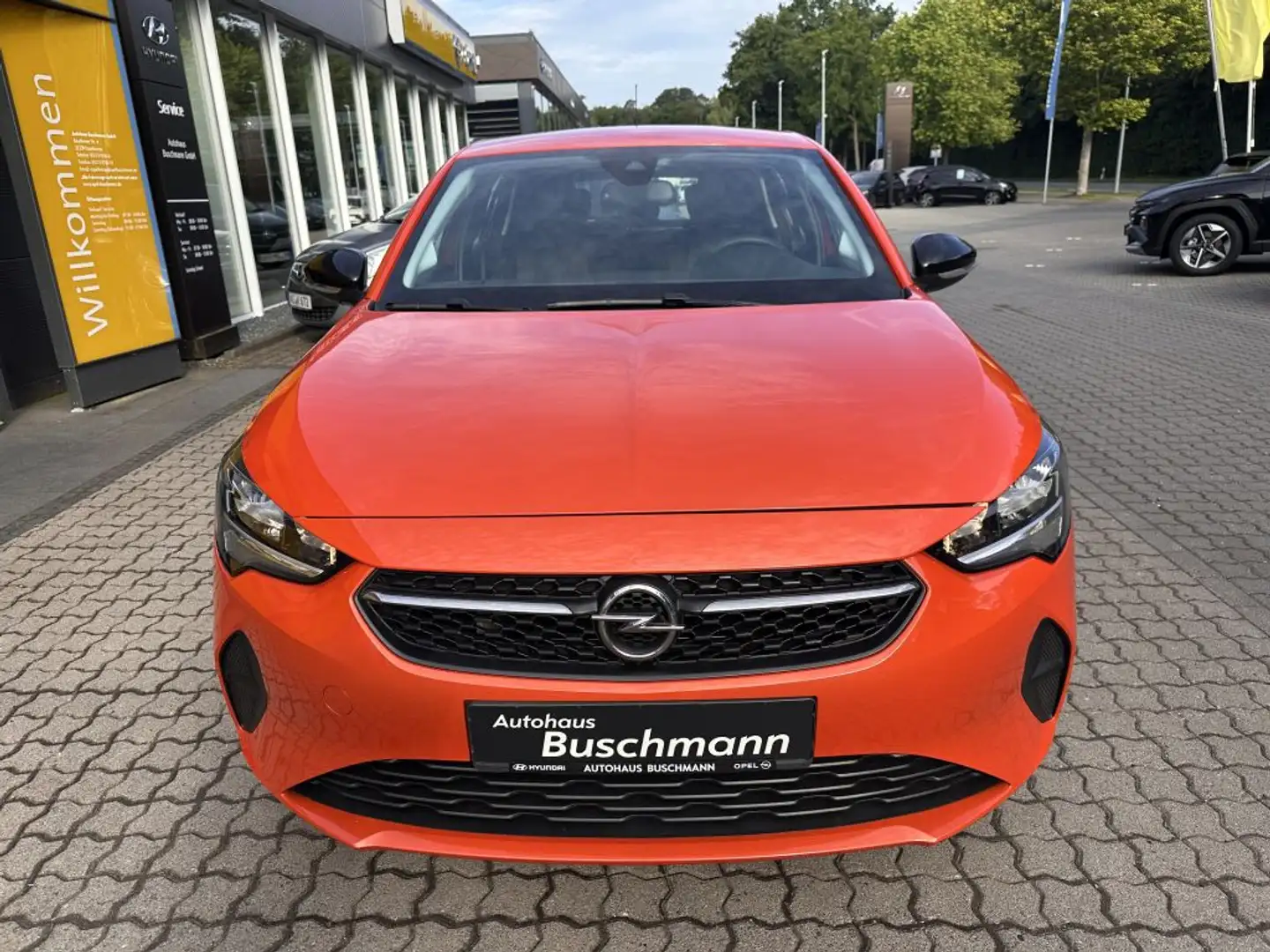 Opel Corsa-e Edition +RFK+ALU+ALLWETTER+ Orange - 2