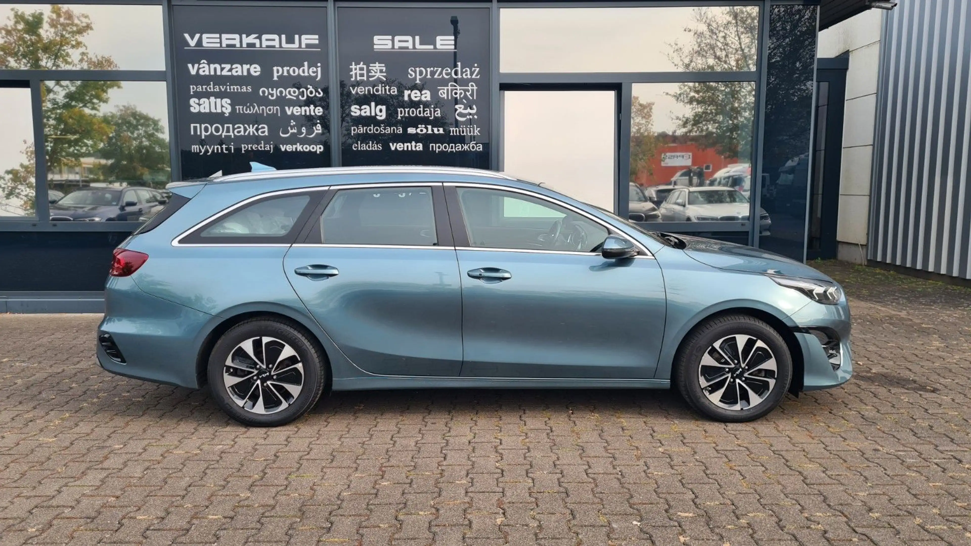 Kia Ceed SW / cee'd SW Vision - ASSISTS - CAM - — photo 15