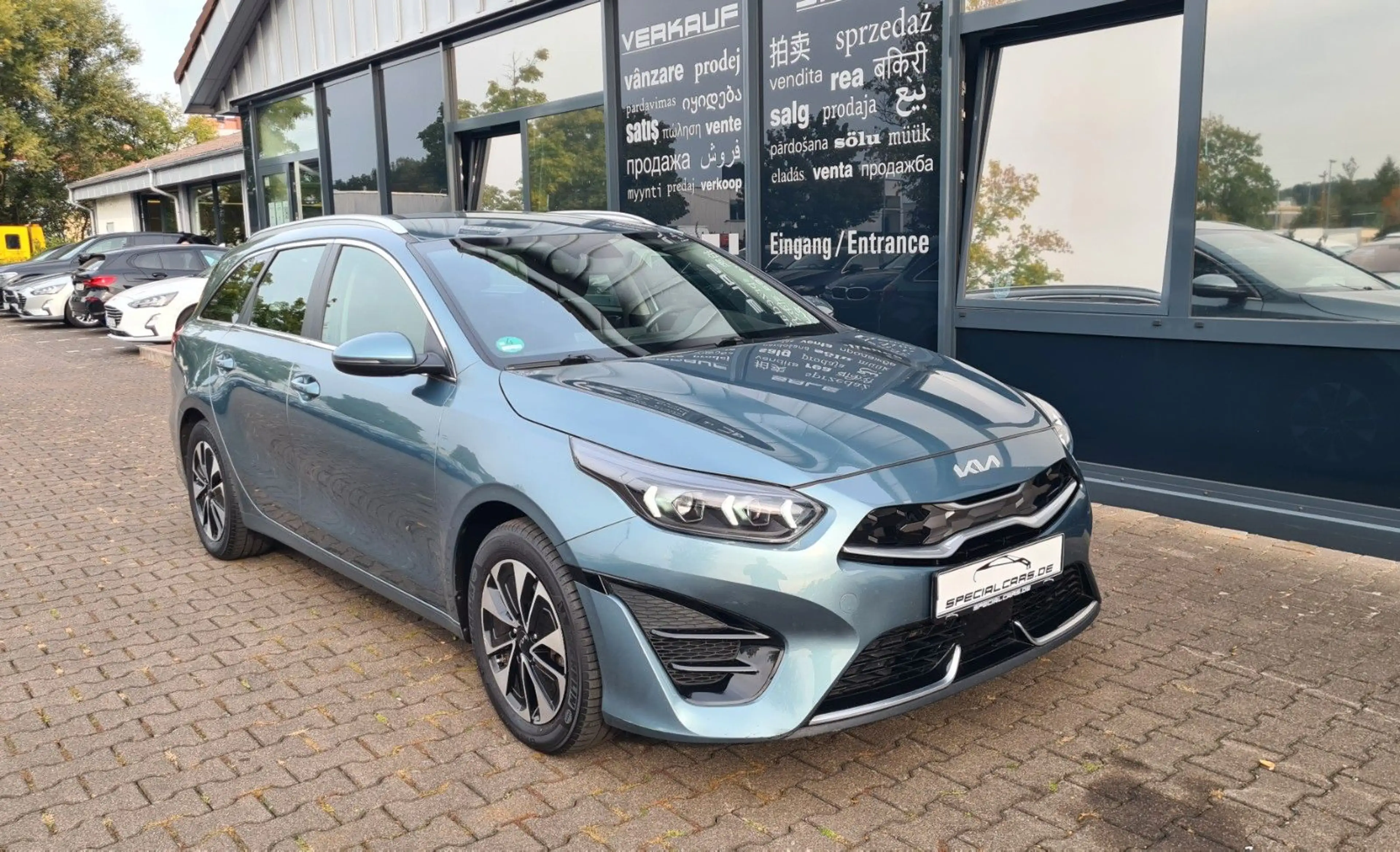 Kia Ceed SW / cee'd SW Vision - ASSISTS - CAM -