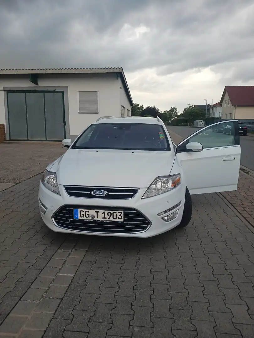 Ford Mondeo Turnier 2.2 TDCi 200Ps Aut. Titanium Weiß - 2