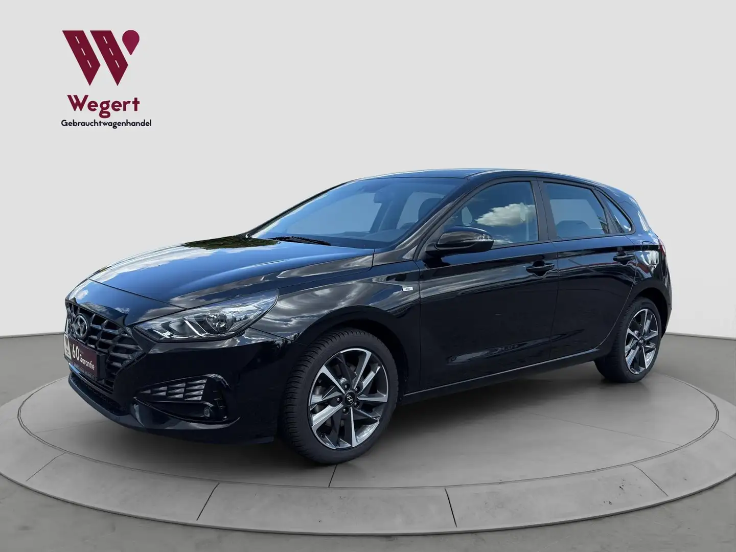 Hyundai i30 Trend Mild-Hybrid*CARPLAY*LENKRADHEIZ*1HD* Black - 1