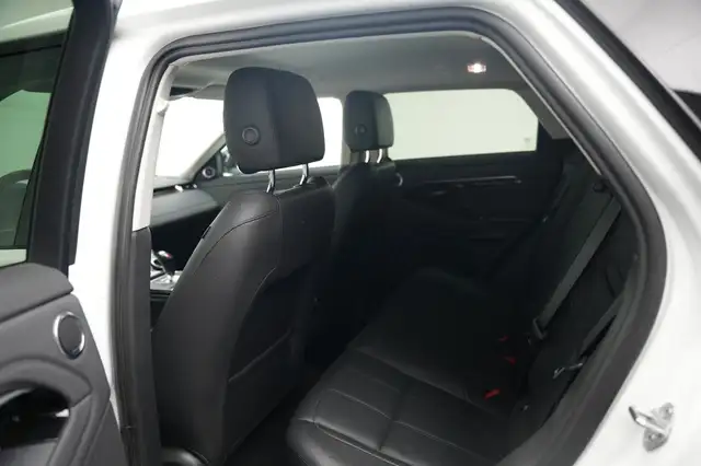 Land Rover Range Rover Evoque view 28