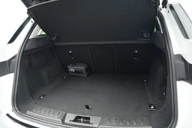 Land Rover Range Rover Evoque view 30