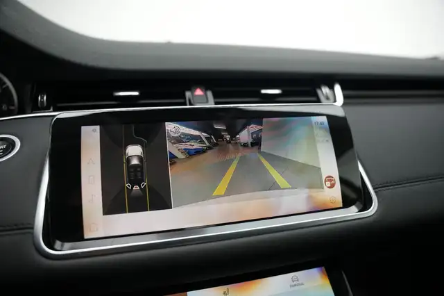 Land Rover Range Rover Evoque view 17