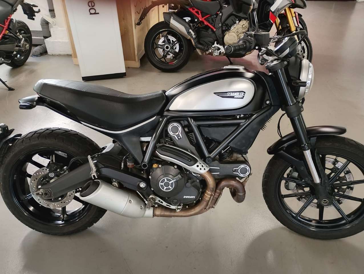 Ducati Scrambler icon