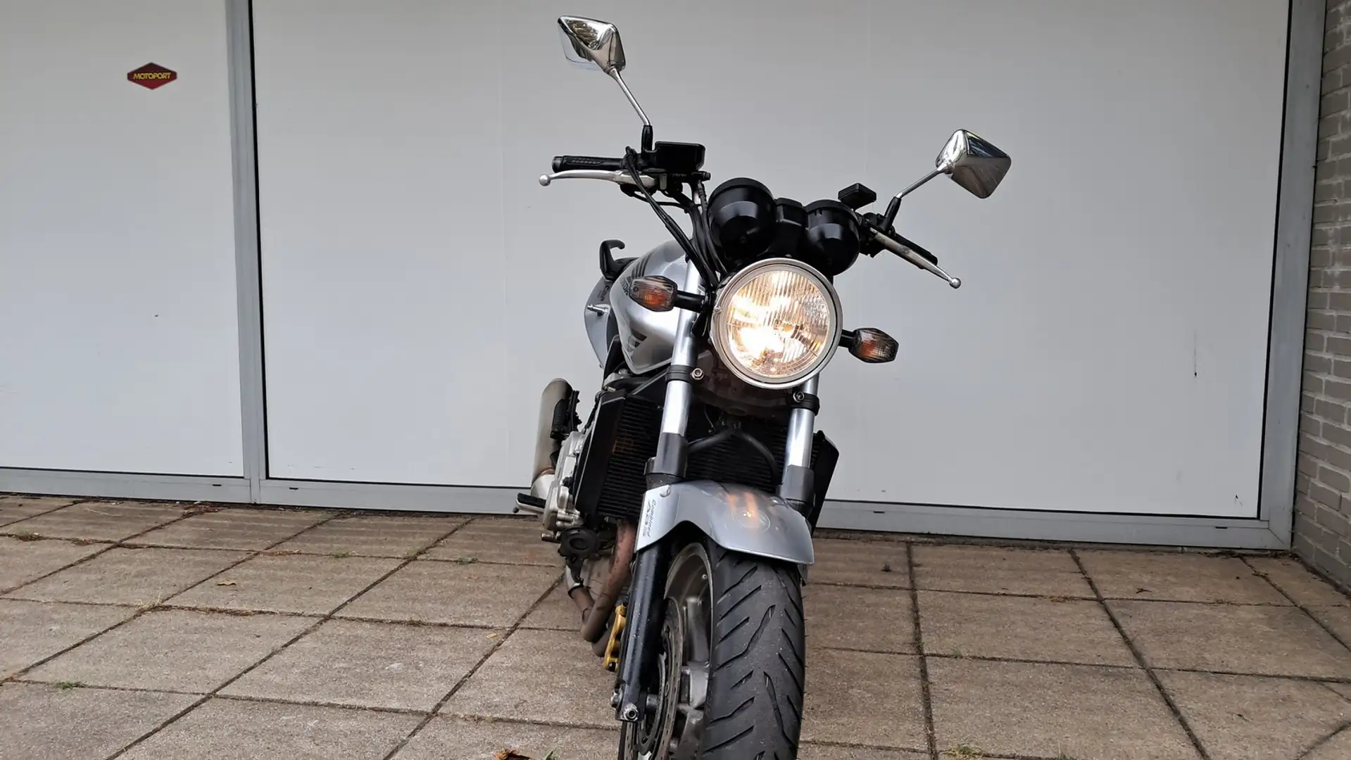 Honda CBF 600 N ABS Grijs - 2