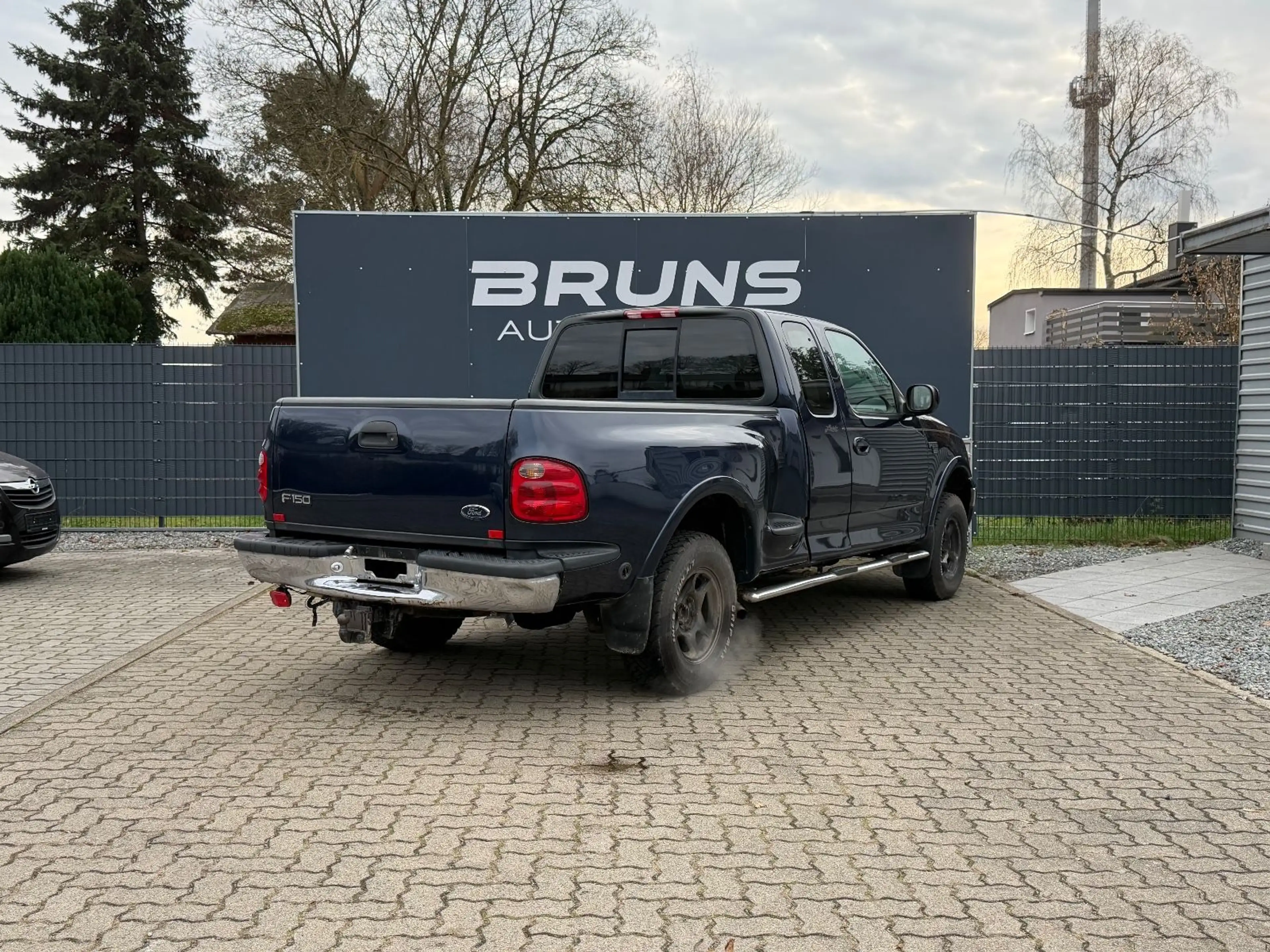 Ford F 150 5,4L Triton V8 Gas Lariat Leder AHK — photo 4