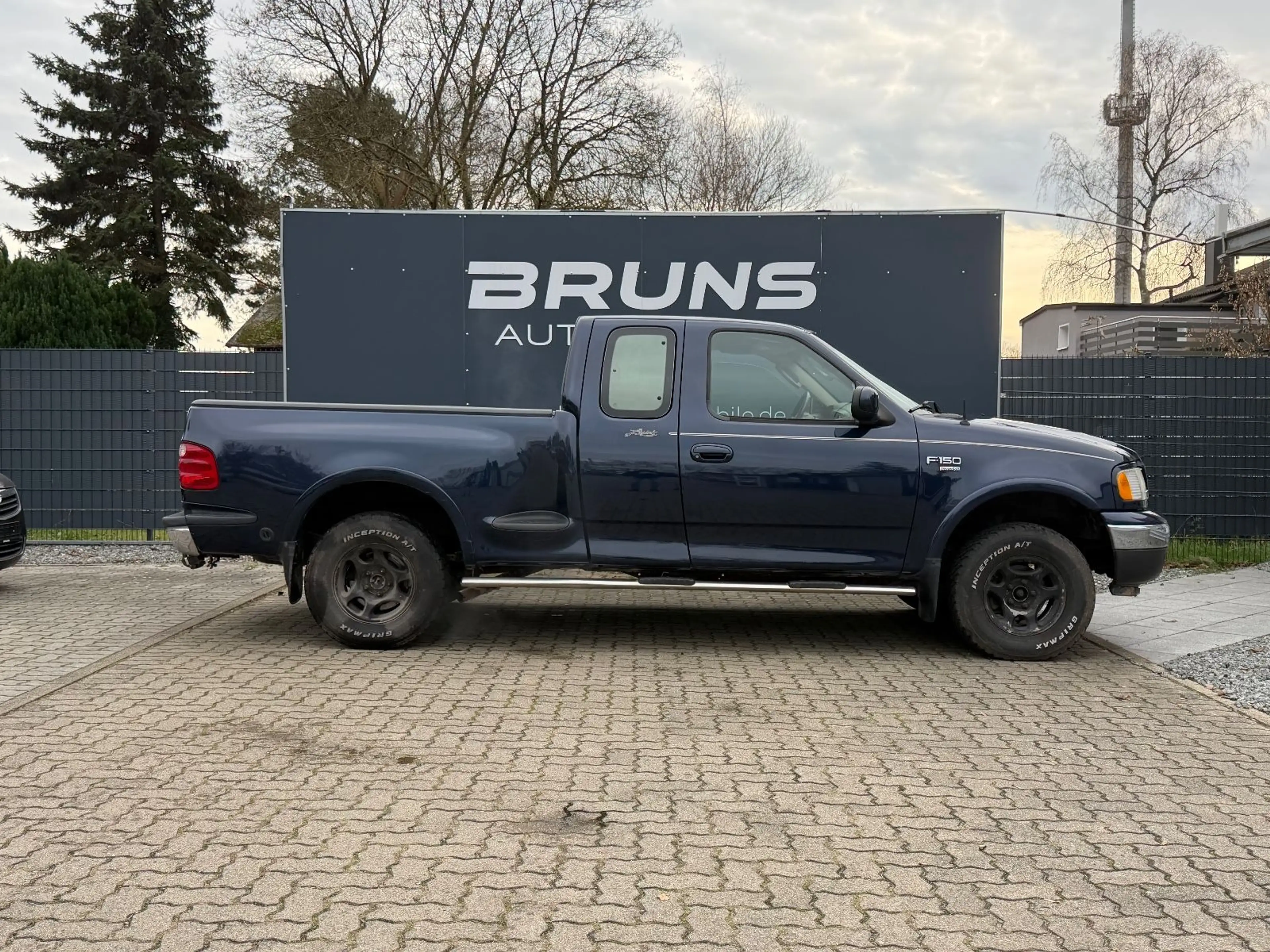 Ford F 150 5,4L Triton V8 Gas Lariat Leder AHK — photo 3