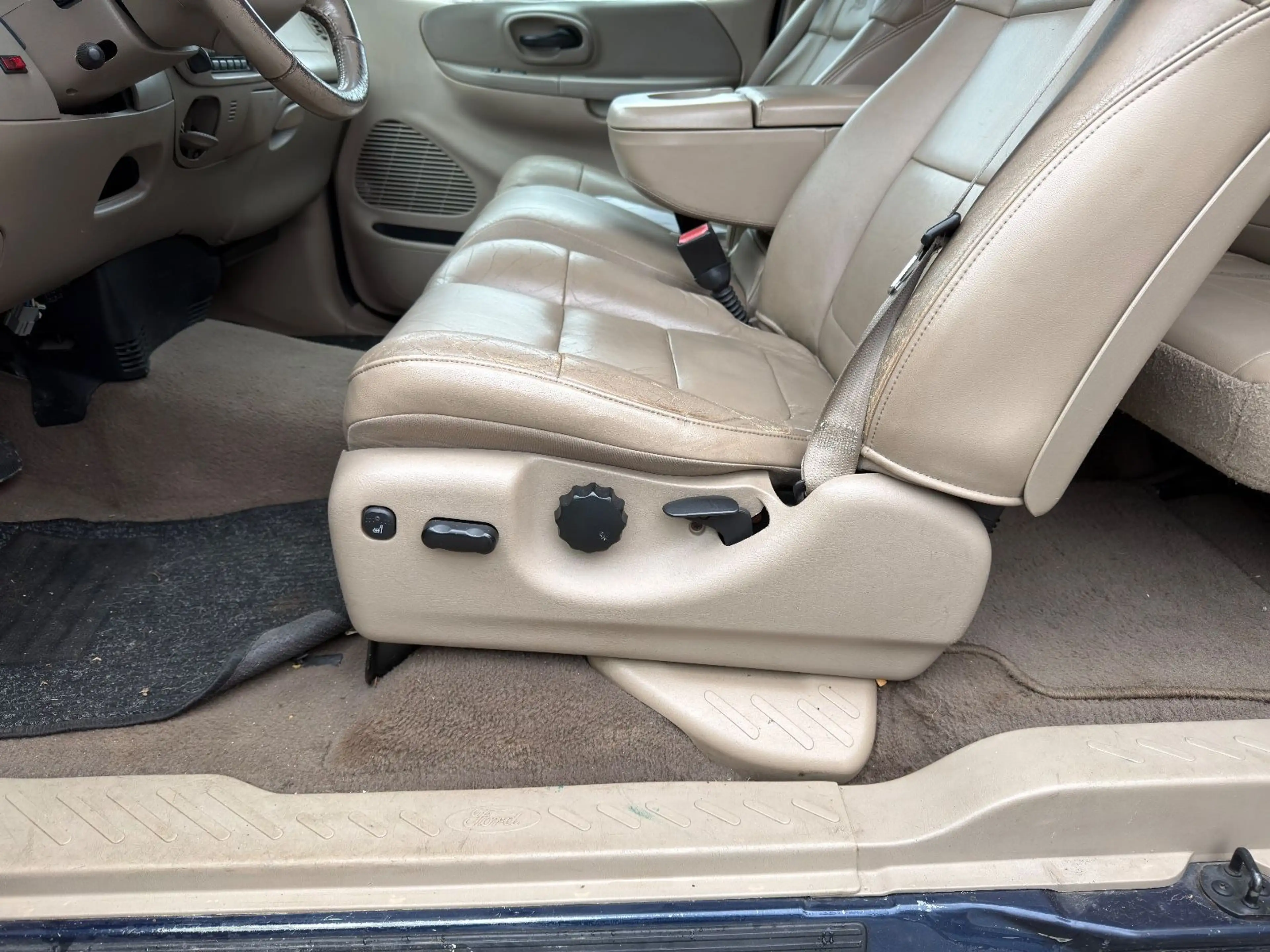 Ford F 150 5,4L Triton V8 Gas Lariat Leder AHK — photo 12