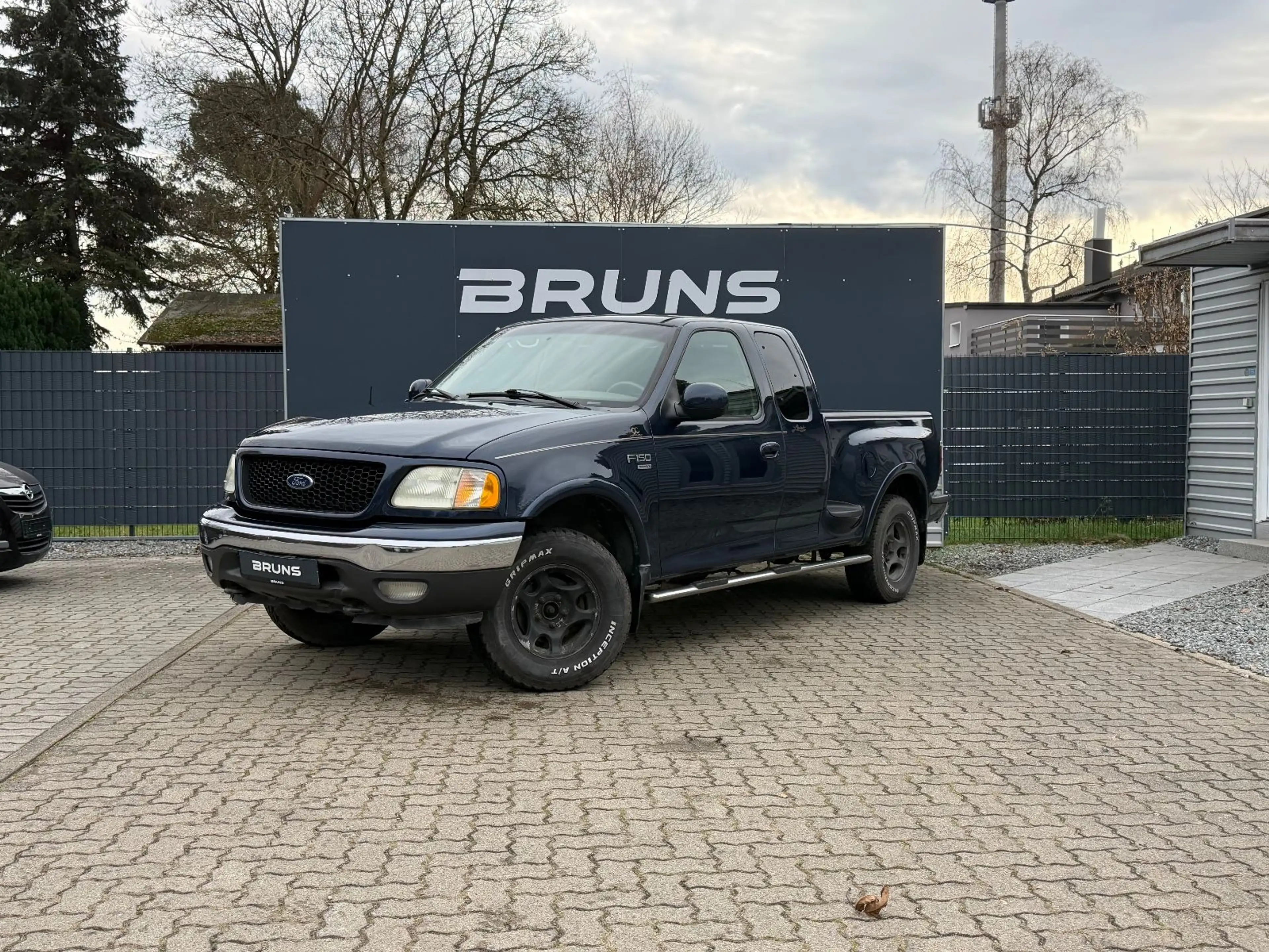 Ford F 150 5,4L Triton V8 Gas Lariat Leder AHK — photo 2