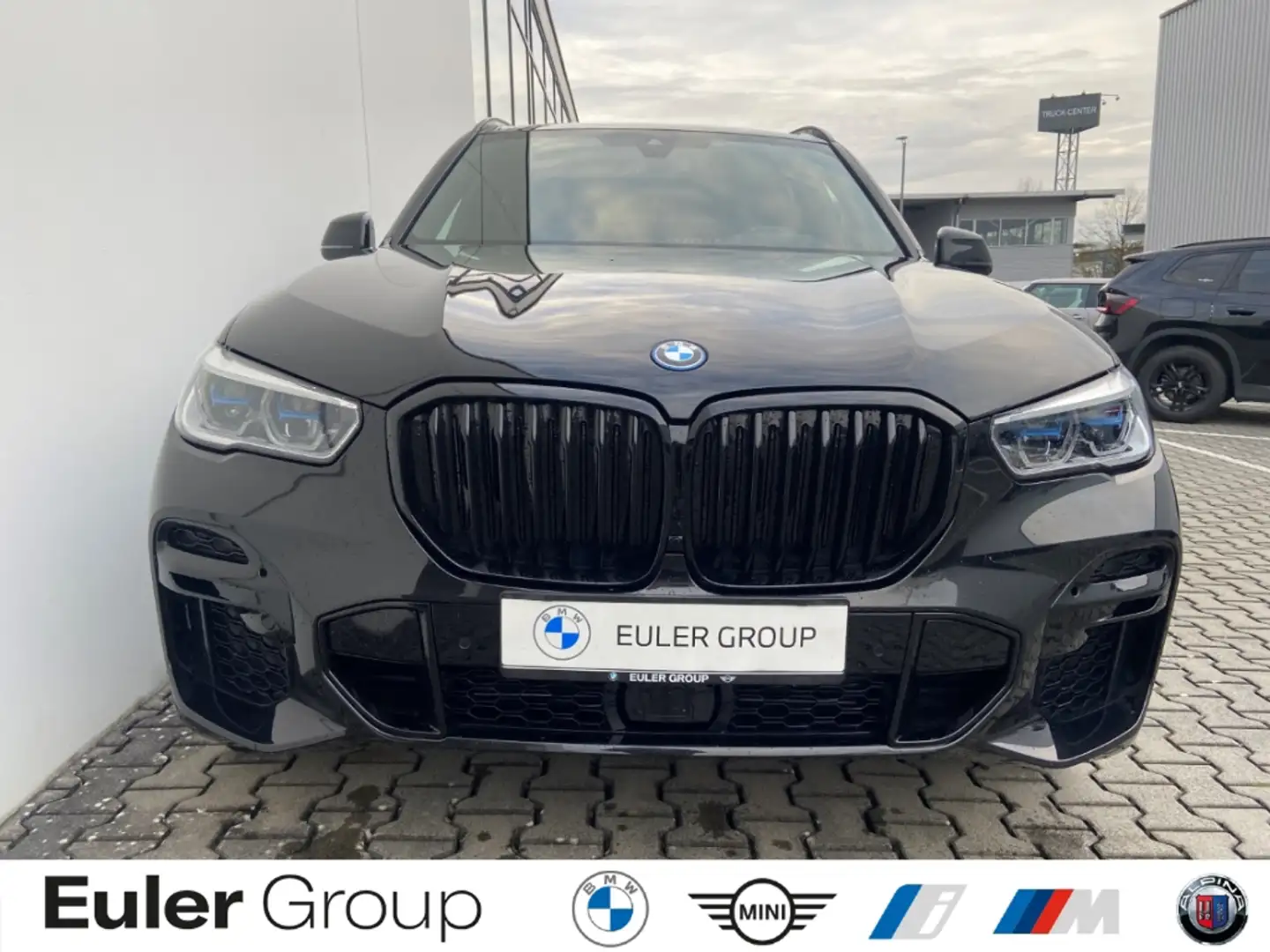 BMW X5 xDrive 45e M-Sport Sportpaket HUD Luftfederung AD Schwarz - 2