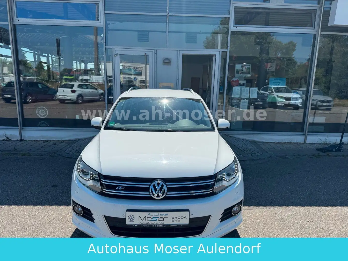 Volkswagen Tiguan Cup Sport & Style AHK/NAVI/XENON/SH/MFL Blanc - 1